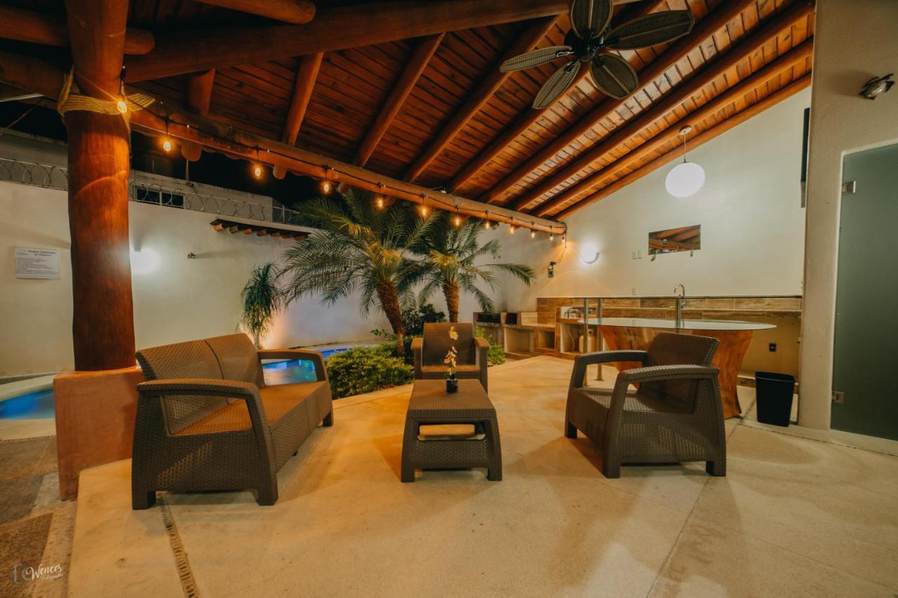 Primavera Suites Zihuatanejo Bagian luar foto
